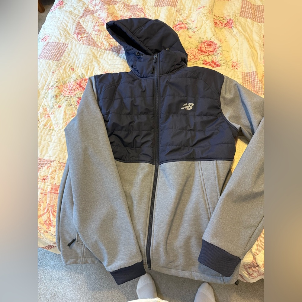 New Balance Men's Navy and Gray Puffer Jacket